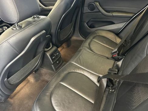 Used 2018 BMW X1 sDrive28i w/ Convenience Package FWD image 14