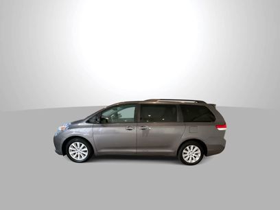 Used 2014 Toyota Sienna XLE w/ XLE Premium Package