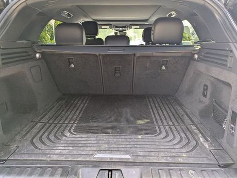 Used 2025 Land Rover Range Rover Sport AWD/4WD image 7
