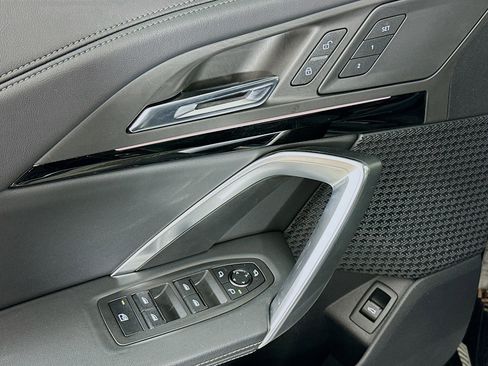 Used 2025 BMW X1 xDrive28i image 15