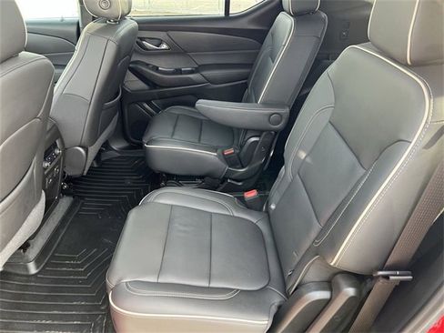 Certified 2023 Chevrolet Traverse Premier image 24