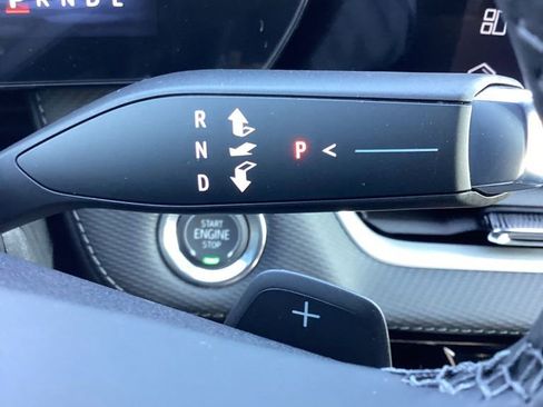 New 2026 Chevrolet Equinox LT w/ Convenience Package II image 18