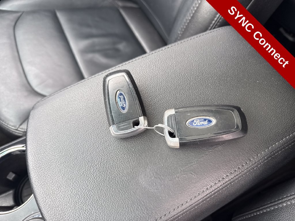 Used 2018 Ford Explorer XLT w/ Equipment Group 202A AWD/4WD image 32