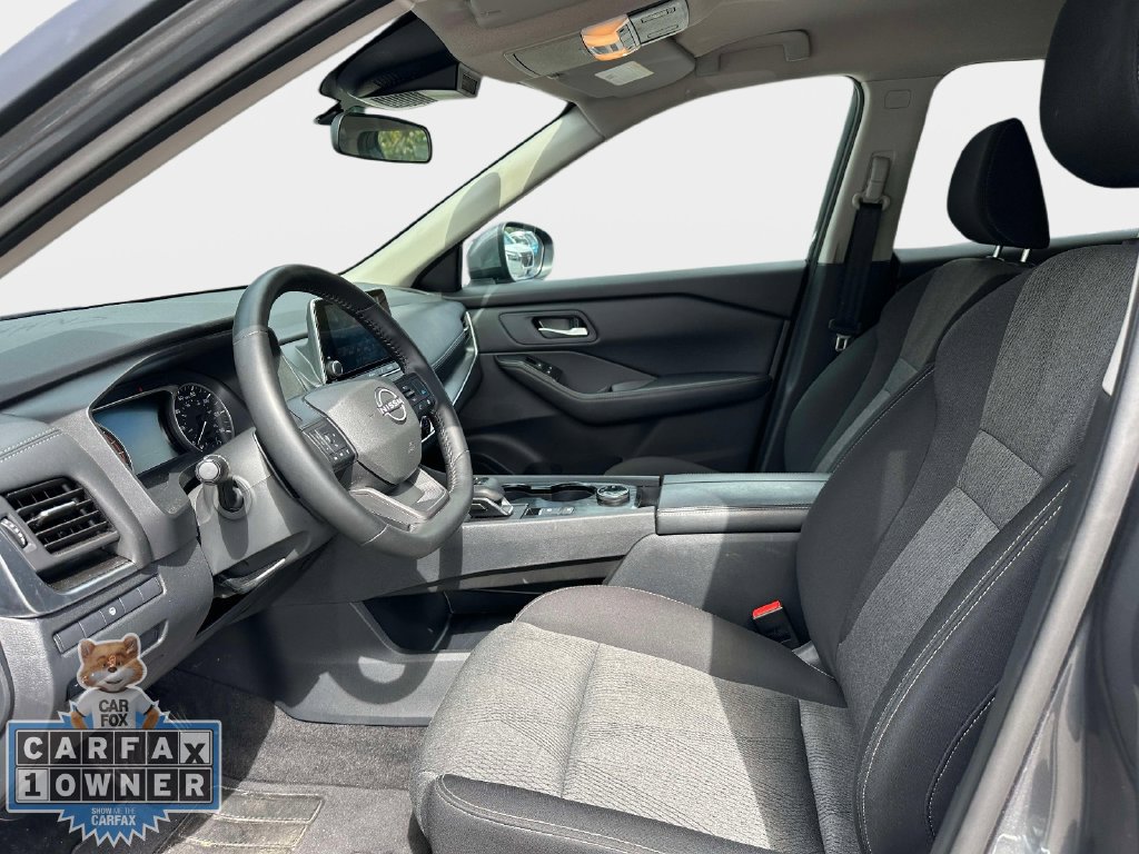Used 2026 Nissan Rogue SV AWD/4WD image 16