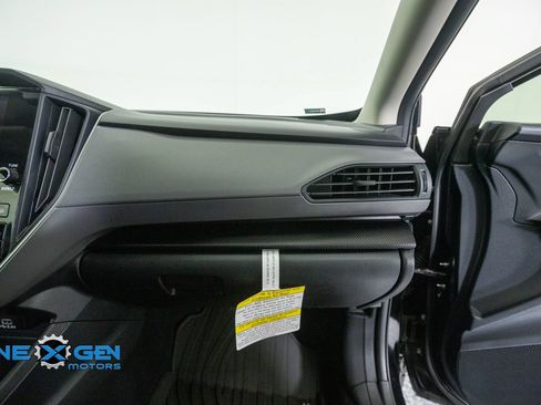 Used 2025 Subaru Crosstrek 2.5i Premium w/ Crosstrek Mirror Package AWD/4WD image 41