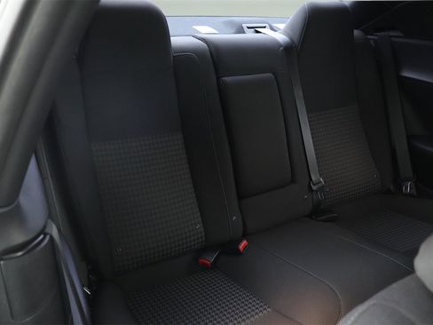 Used 2019 Dodge Challenger R/T Scat Pack w/ Shaker Package image 28