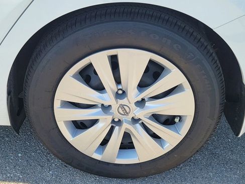 Certified 2025 Nissan Sentra S image 13