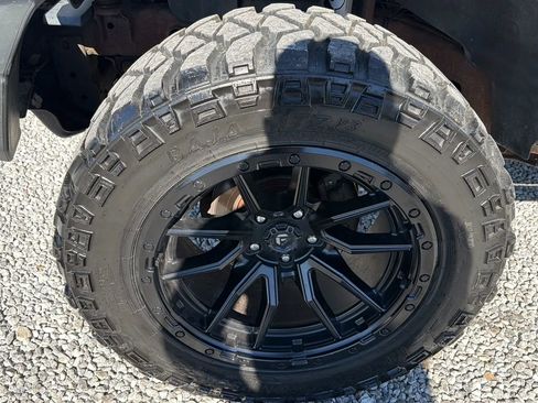 Used 2012 Jeep Wrangler Unlimited Sahara w/ Connectivity Group image 11