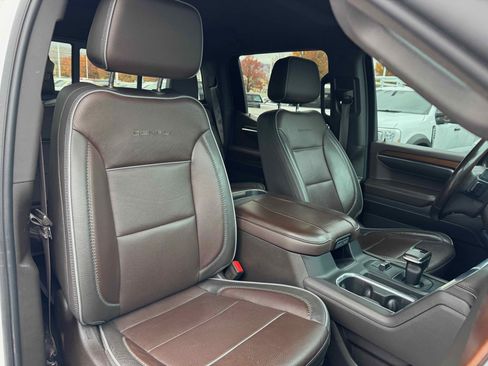 Used 2023 GMC Sierra 1500 Denali w/ Technology Package image 32