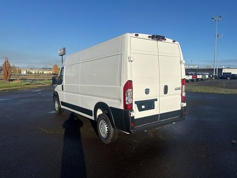 New 2026 RAM ProMaster 2500 w/ Convenience Group image 5