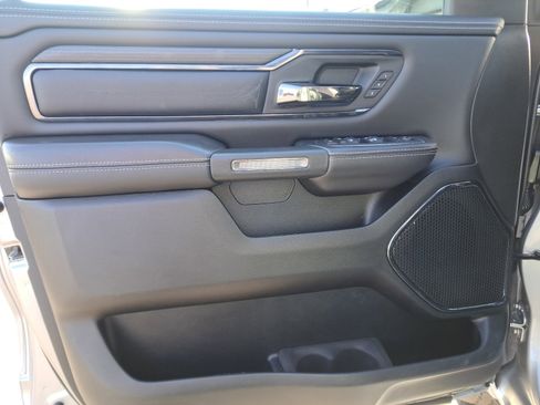 Used 2022 RAM 1500 Limited w/ Body Color Bumper Group image 19