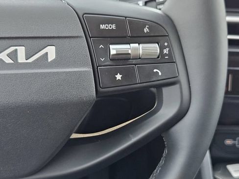 New 2026 Kia Sportage LX FWD image 20