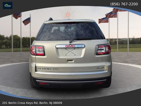 Used 2015 GMC Acadia SLT w/ Open Road Package AWD/4WD image 2