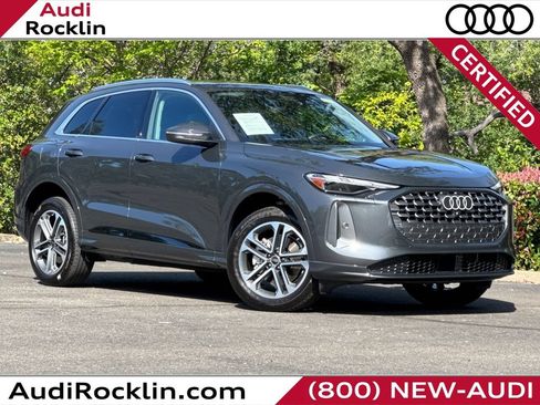 Used 2025 Audi Q5 Premium w/ Convenience Package AWD/4WD image 1