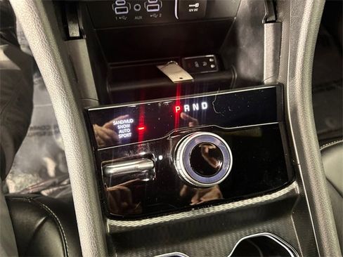 Certified 2024 Jeep Grand Cherokee L Limited w/ Black Appearance Package image 33