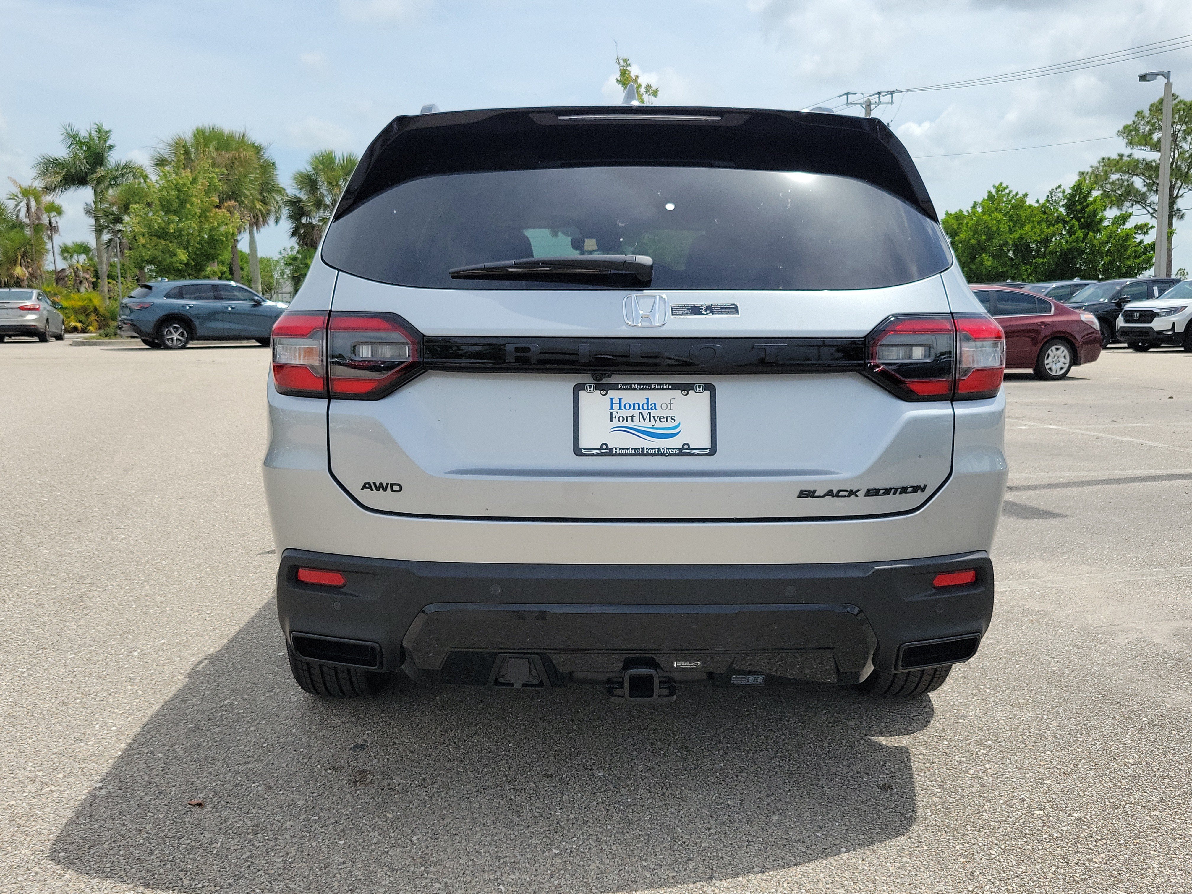 New 2026 Honda Pilot Black Edition image 5