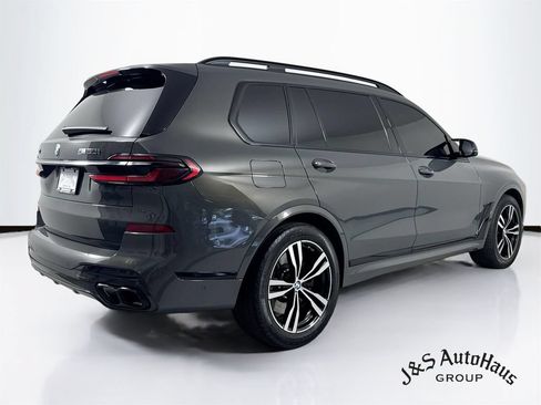 Used 2026 BMW X7 M60i w/ Executive Package AWD/4WD image 7