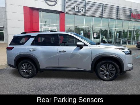 Certified 2024 Nissan Pathfinder SV AWD/4WD image 14