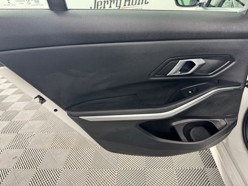 Used 2024 BMW 330i Sedan image 25