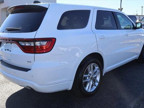Used 2023 Dodge Durango GT image 3