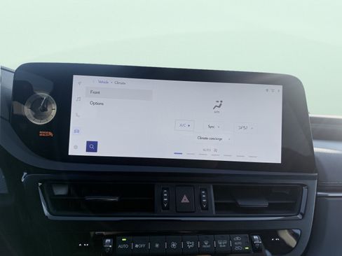 Used 2025 Lexus ES 300h F Sport image 47