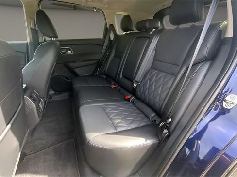 Certified 2025 Nissan Rogue Platinum w/ Platinum Premium Package AWD/4WD image 24