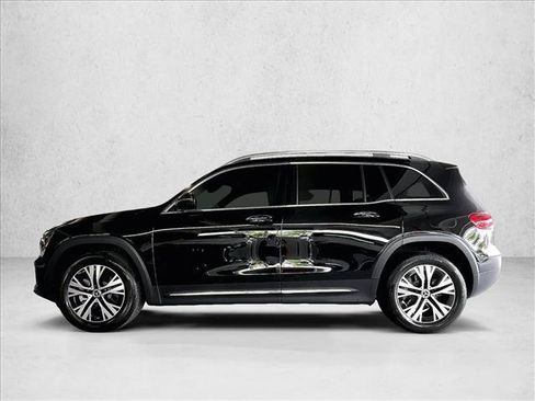 Used 2026 Mercedes-Benz GLB 250 image 6