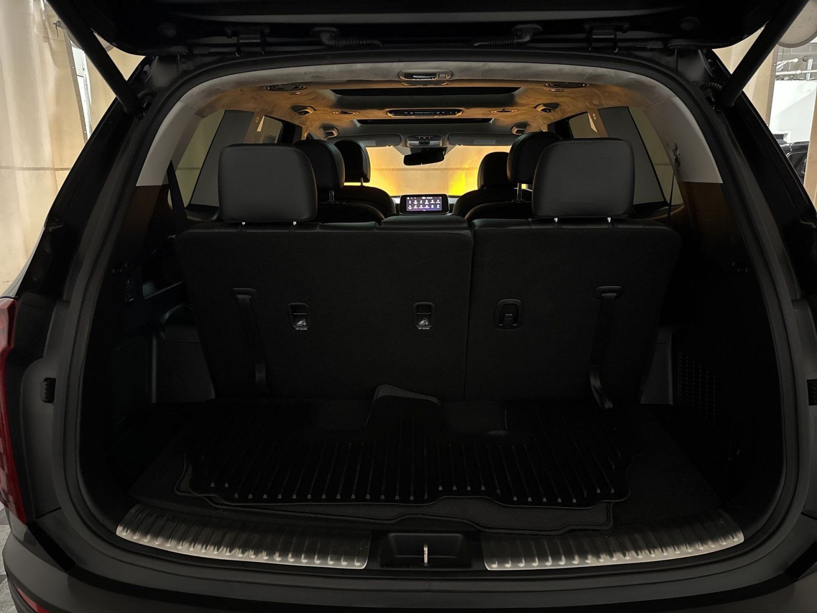 Used 2022 Kia Telluride SX w/ SX Prestige Package AWD/4WD image 33