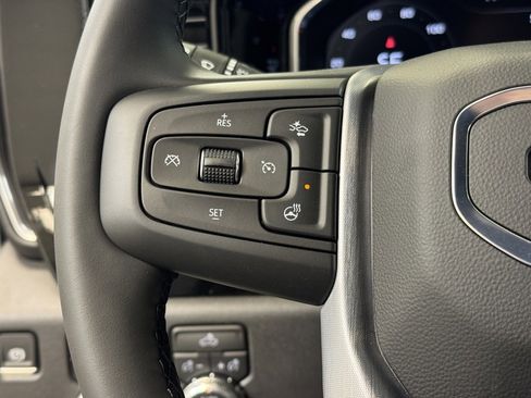 New 2026 GMC Sierra 1500 SLE image 33