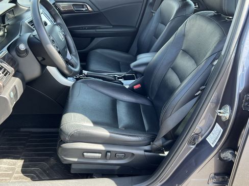 Used 2016 Honda Accord EX-L image 10