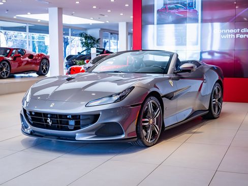 Used 2022 Ferrari Portofino M image 4