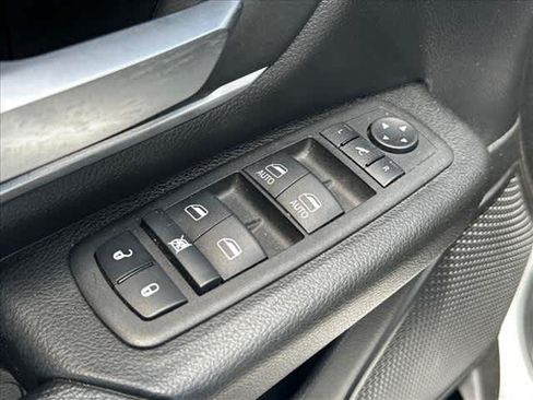 Used 2023 RAM 1500 Big Horn AWD/4WD image 14