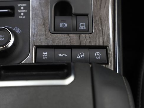 Used 2021 Toyota Highlander Platinum image 20