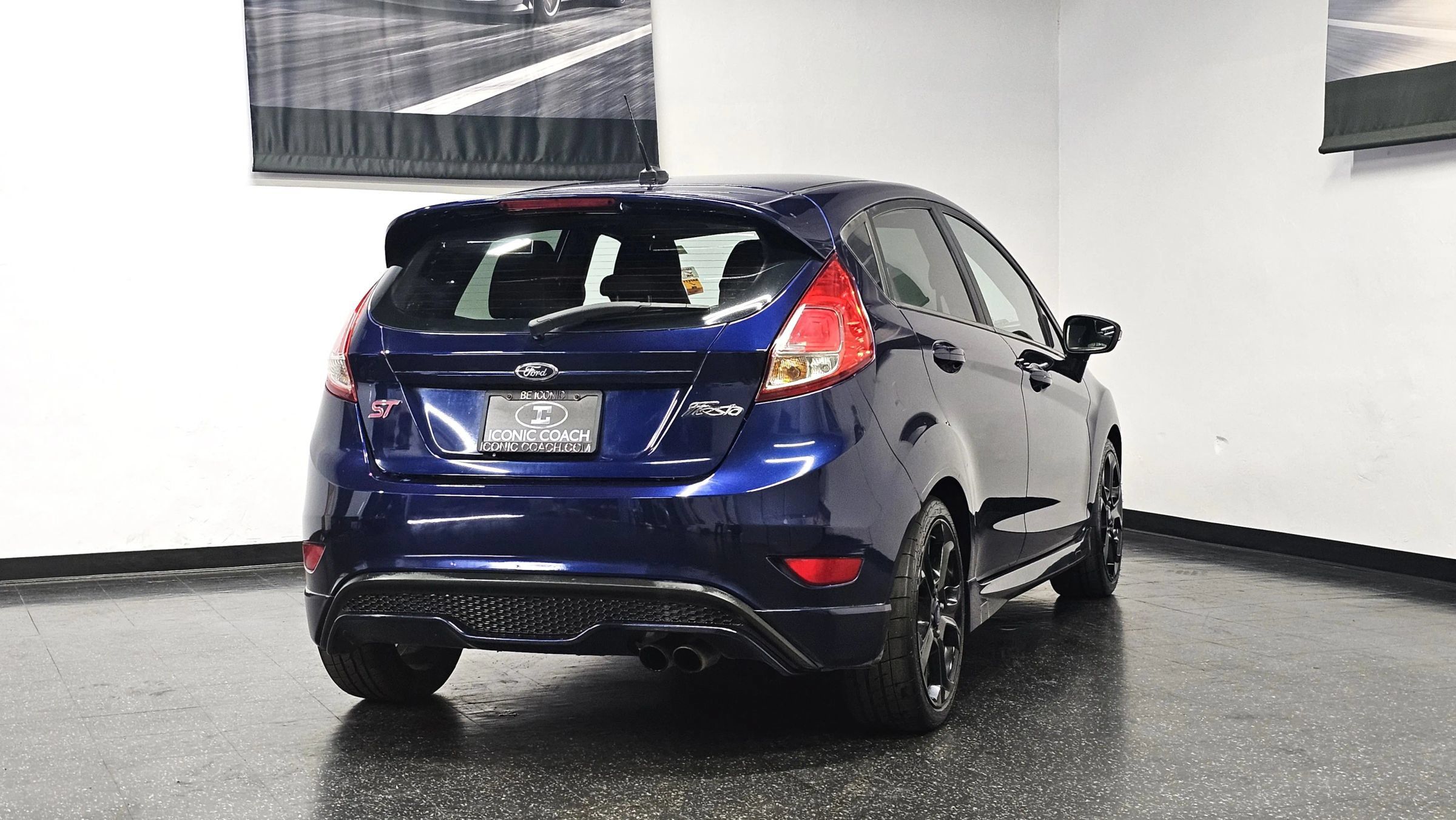 Used 2016 Ford Fiesta ST FWD image 21