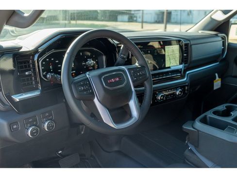 New 2026 GMC Sierra 1500 Elevation w/ Elevation Select Package AWD/4WD image 11