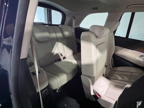 Used 2022 Mercedes-Benz GLS 450 4MATIC image 56