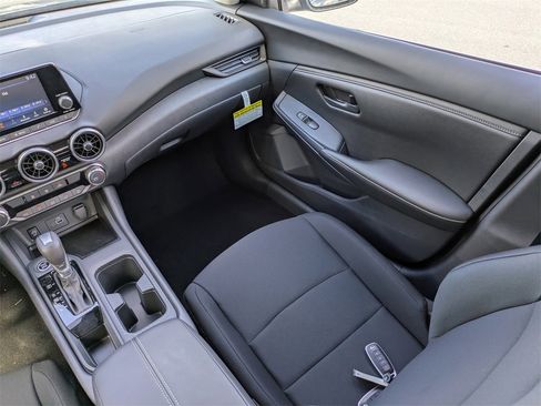 New 2025 Nissan Sentra S image 15