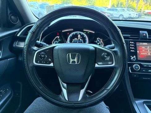 Used 2019 Honda Civic EX image 13