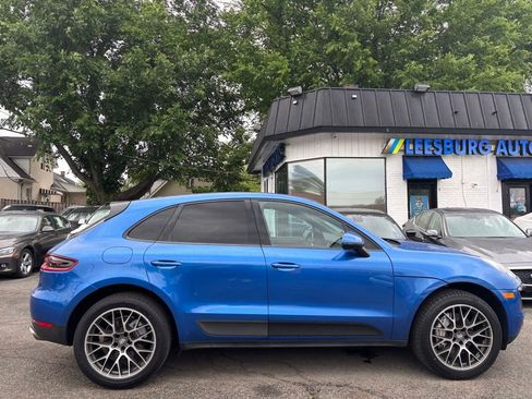 Used 2016 Porsche Macan S AWD/4WD image 4