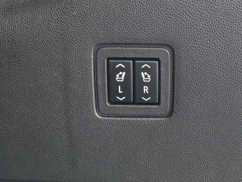 Used 2023 Chevrolet Traverse High Country w/ LPO, Floor Liner Package image 14