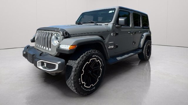 Used 2022 Jeep Wrangler Unlimited Sahara w/ LED Lighting Group AWD/4WD image 10