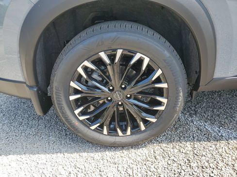 New 2026 Nissan Rogue Dark Armor FWD image 5
