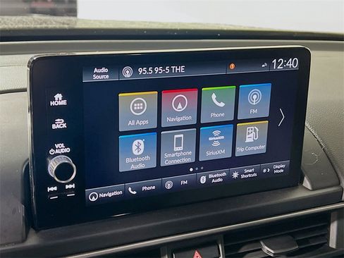 Used 2024 Honda Pilot Elite image 15