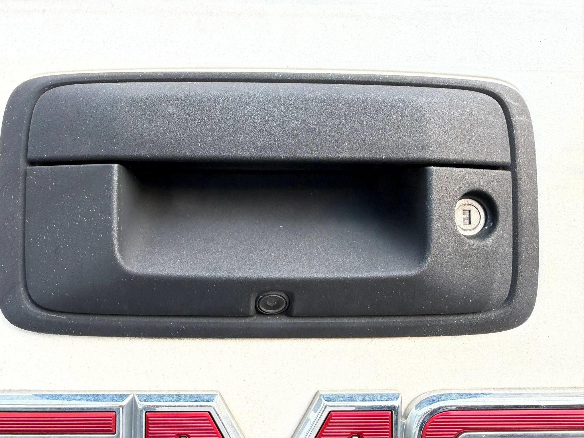 Used 2015 GMC Sierra 1500 Denali AWD/4WD image 59