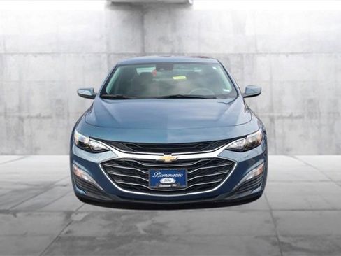 Used 2024 Chevrolet Malibu LT image 4