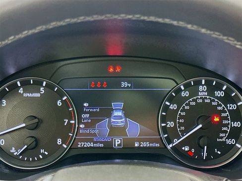 Used 2023 INFINITI QX55 Luxe w/ Cargo Package image 13