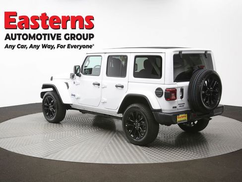 Used 2025 Jeep Wrangler Unlimited Sahara w/ Safety Group image 64