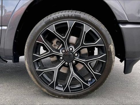 Used 2021 RAM 1500 Limited w/ Body Color Bumper Group RWD image 8