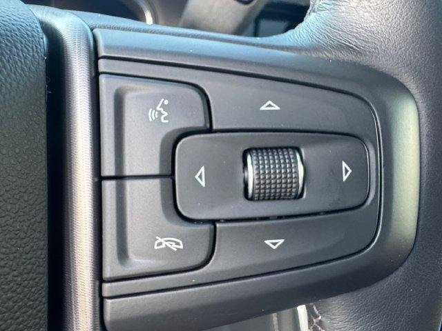 Used 2025 GMC Sierra 2500 Denali Ultimate AWD/4WD image 8