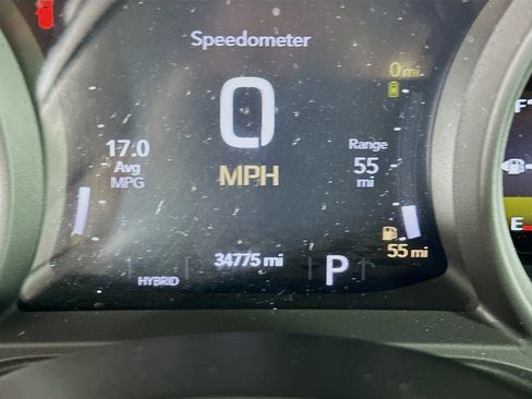 Used 2024 Jeep Wrangler Unlimited w/ Convenience Group AWD/4WD image 18